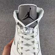 Nike Air​ Jordan 5 Retro Metallic White 136027-130 - 4