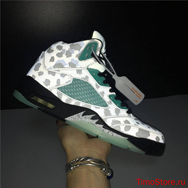 Nike Air​ Jordan 5 Retro Island Green CN2932-100 - 1