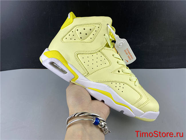Nike Air​ Jordan 6 Retro Dynamic Yellow Floral 543390-800 - 1