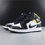 Nike Air Jordan 1 Mid Quai54 CJ9219-001  - 6