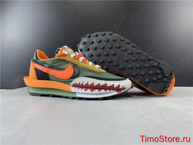 Sacai x Nike LVD Waffle Daybreak BV0073-007 - 1