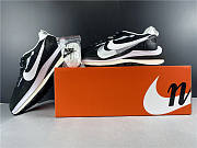 Nike Vaporwaffle sacai Black White CV1363-001 - 6