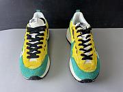 Nike Vaporwaffle sacai Tour Yellow Stadium Green CV1363-700 - 2