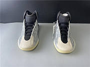 Yeezy QNTM Lifestyle Model - 3