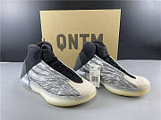 Yeezy QNTM Lifestyle Model - 5