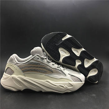 Adidas Yeezy Boost 700 V2 Static EF2829