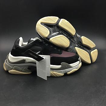 Ba1enc1age Triple S 2.0 Suede Grey Black 506346W09S11214    