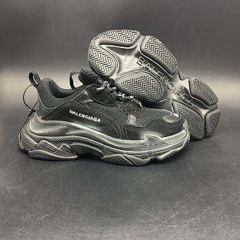 Ba1enc1age Triple S Triple Black 512176W09O11000