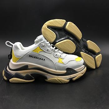 Ba1enc1age Triple S 17FW 483523W06E37073