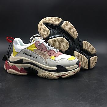 Ba1enc1age Triple S White Ecru 524038W09O59035