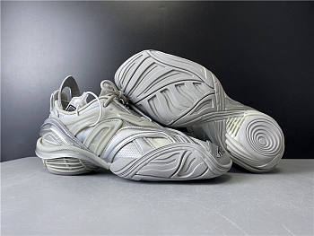 Ba1enc1age Wmns Tyrex Low Silver 617517W2WA18100