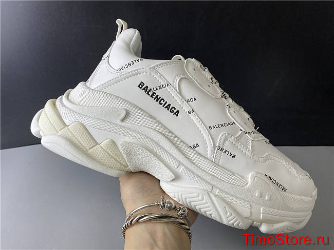 Ba1enc1age Triple S Allover Logo White 524039W09E12021 - 1
