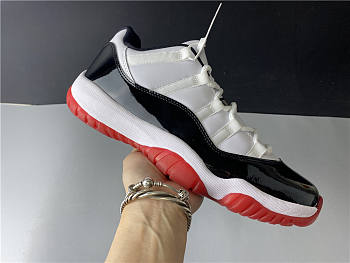 Nike Air Jordan 11 Retro Low Concord Bred AV2187-160