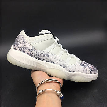 Nike Air Jordan 11 Retro Low Snake Light Bone CD6846-002