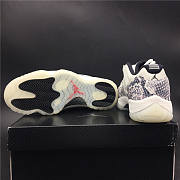Nike Air Jordan 11 Retro Low Snake Light Bone CD6846-002 - 4