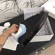 Alexander McQveen Oversized Sneaker Black White Blue 604233WHX991070 - 3