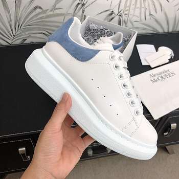 Alexander McQveen Oversized Sneaker Dream Blue 441631WHNBZ9095