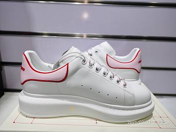 Alexander McQveen Oversized Sneaker White Pink 621056WHXMT9633 