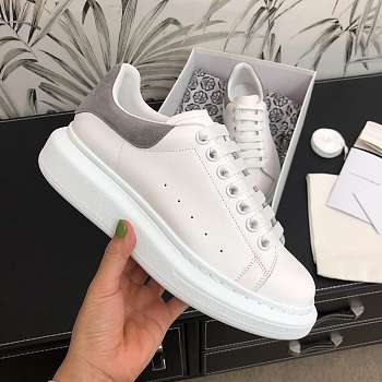 Alexander McQveen Oversized Sneaker Grey