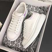 Alexander McQveen Oversized Sneaker White Iridescent 561580WHVI59375 - 6