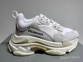 Ba1enc1age Triple S White 483546W06F19000