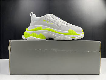 Ba1enc1age Triple S Fluorescent Green White 536737w09019088 