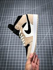 Nike Air Jordan 1 Mid Barely Orange Light Violet BQ6472-800 - 2