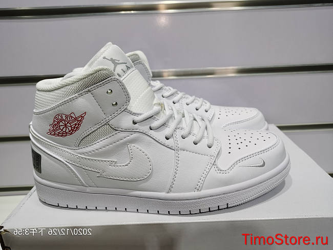 Nike Air Jordan 1 Mid SE Nike Swoosh On Tour CW7589-100  - 1