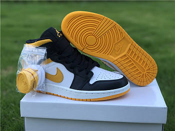 Nike Air Jordan 1 Mid Laser Orange Black CV5276-107  