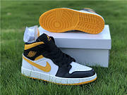 Nike Air Jordan 1 Mid Laser Orange Black CV5276-107   - 4