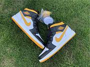 Nike Air Jordan 1 Mid Laser Orange Black CV5276-107   - 6