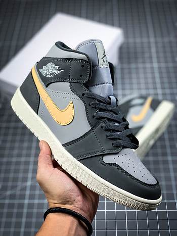 Nike Air Jordan 1 Mid Grey Onyx BQ6472-020