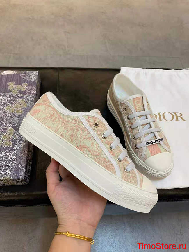 D1or Low Top Pink White - 1