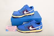 Nike Dunk Low Undefeated 5 On It Dunk vs. AF1 DH6508-400 - 3