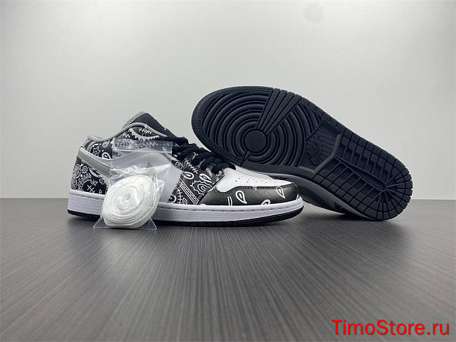 Nike Air Jordan 1 low 553558-040  - 1