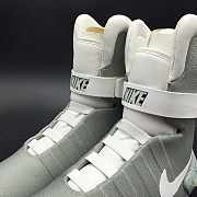 Nike MAG Back to the Future (2011) 417744-001 - 3
