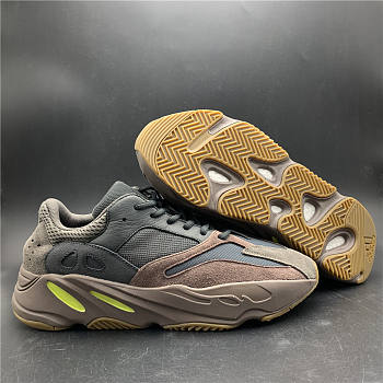 Adidas Yeezy Boost 700 Mauve EE9614
