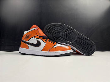 Nike Air Jordan 1 Mid SE Turf Orange DD6834-802