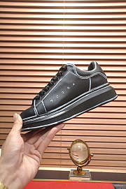 Alexander McQveen Oversized Sneaker 2159260 - 4