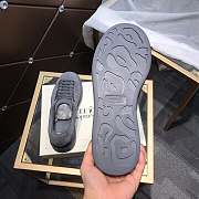 Alexander McQveen Oversized Sneaker 2114240 - 4