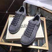 Alexander McQveen Oversized Sneaker 2114240 - 2