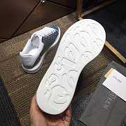 Alexander McQveen Oversized Sneaker 2114230 - 4