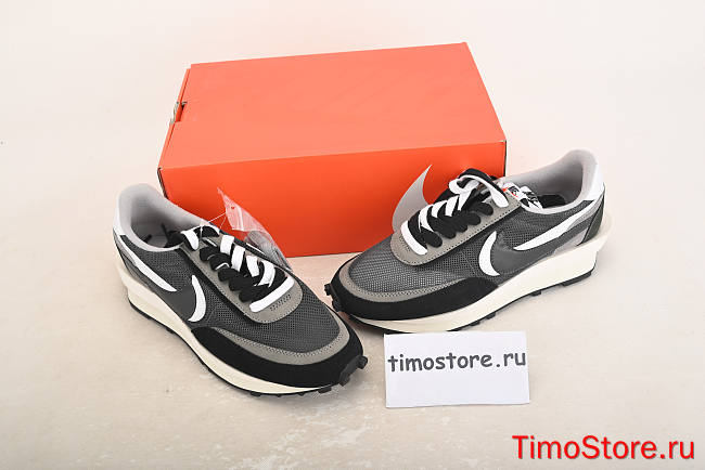Nike LD Waffle sacai Black BV0073-001 - 1
