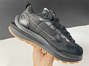 Nike Vaporwaffle sacai Black Gum DD1875-001 - 3