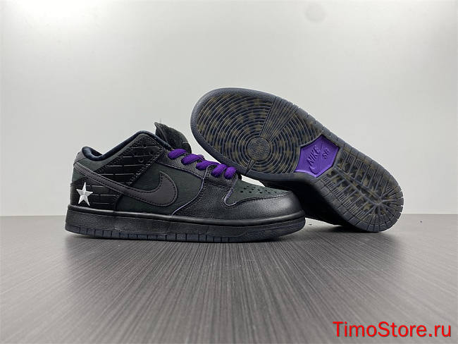 Familia x Nike SB Dunk Low First Avenue K DJ1159-001  - 1