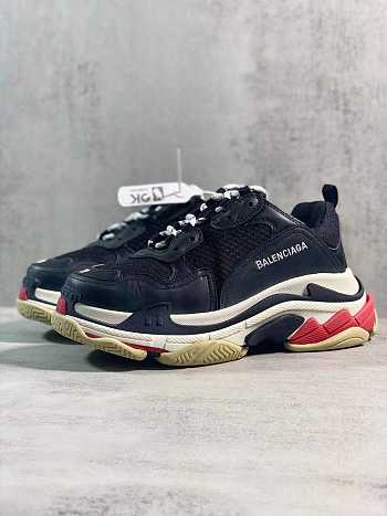 Ba1enc1age Triple S Black White Red