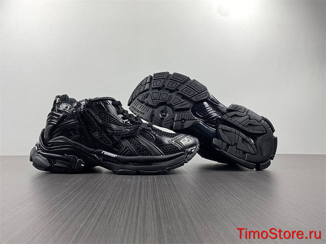 Ba1enc1age Runner - 1