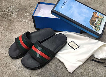 Gvcci Classical Black Sandals
