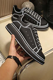 Alexander McQveen Oversized A6 - 1
