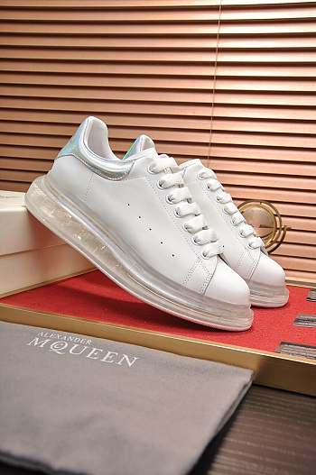 Alexander McQveen Oversized A17
